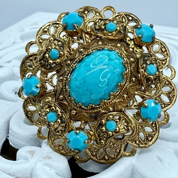 Vintage West Germany Turquoise Blue Czech Glass Filigree Gold Tone Brooch  1950s - Picture 8 of 11